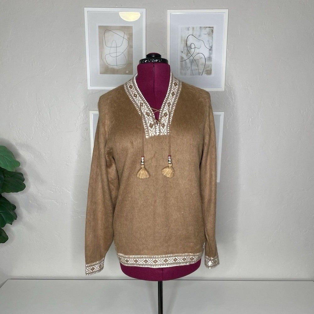 Artesania‎ Regional Sweater Womens L Tan 100% Alpaca Peru Tassel Boho Pullover
